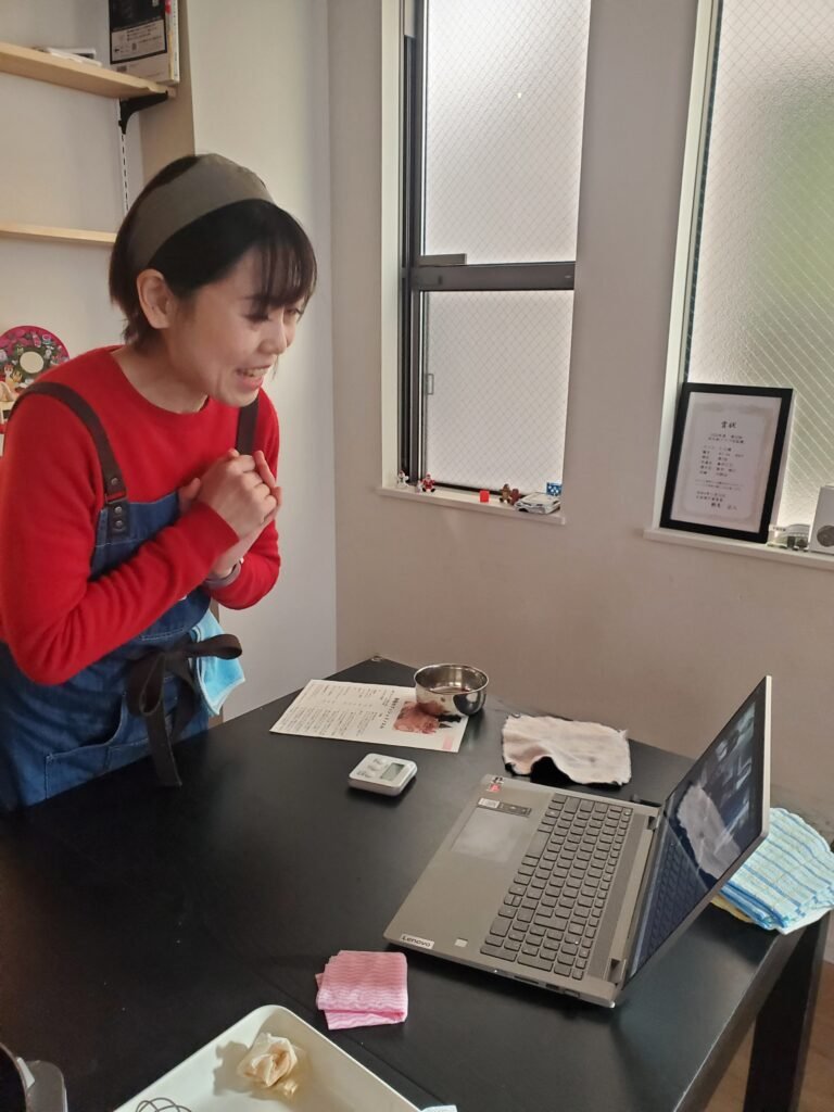 『親子で作ろう！米粉のブッシュドノエル』＠Xmasオンラインクッキング